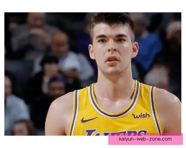 祖巴茨肋骨骨折缺席剩余赛季 步行者仅打五场比赛